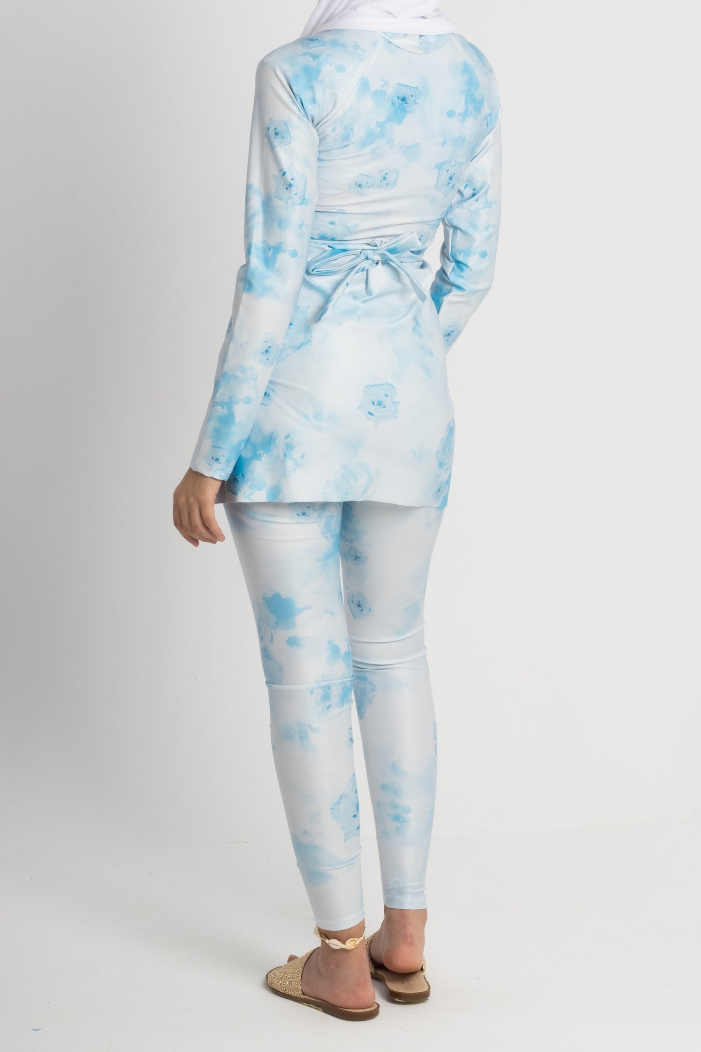 Aqua Rose